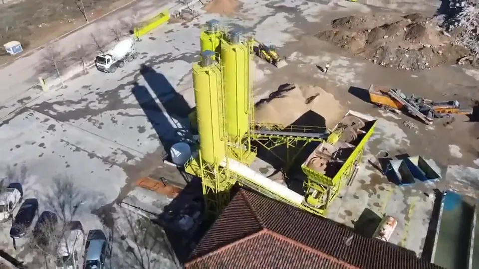 Silos y cinta desde arriba